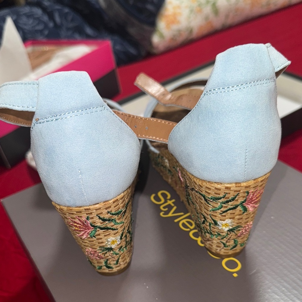 Style & Co. Blue Floral Embroidered Wedges - Picture 13 of 16